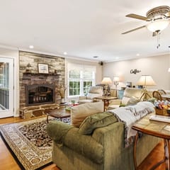 Massanutten Foliage | Game Room &Screened-in Porch